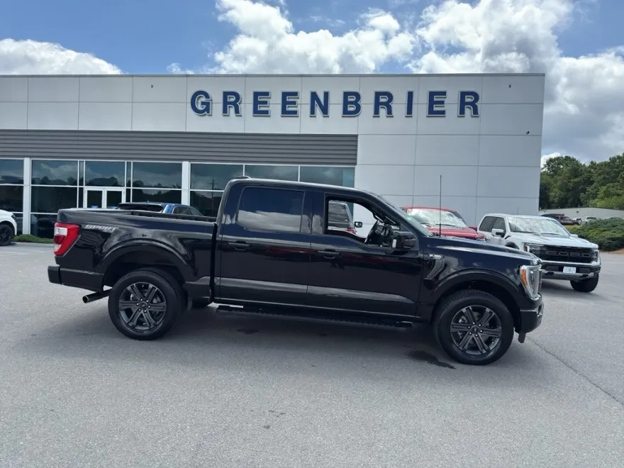 2023 Ford F-150 Lariat photo 1
