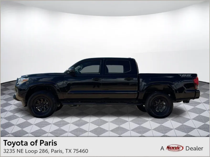 2023 Toyota Tacoma SR V6 photo 1