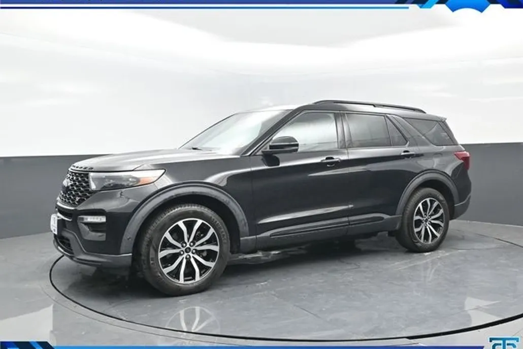 2020 Ford Explorer ST photo 1