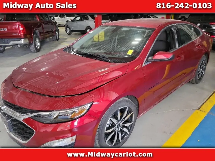 2021 Chevrolet Malibu RS photo 1