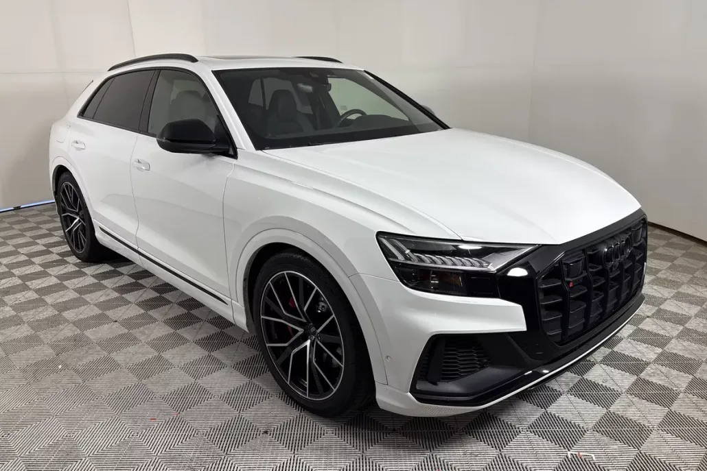 2023 Audi SQ8 Premium Plus photo 1