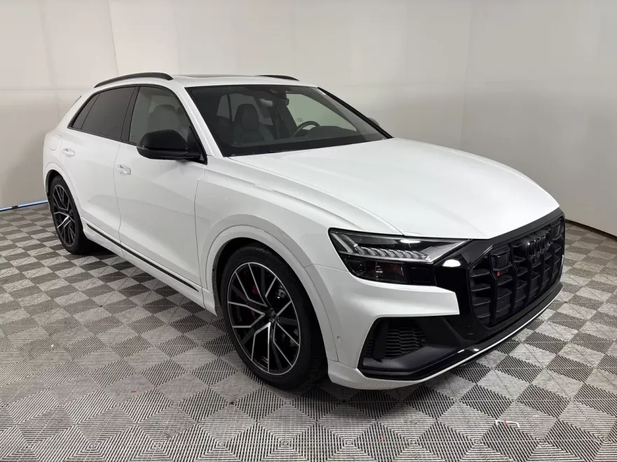 2023 Audi SQ8 Premium Plus photo 1