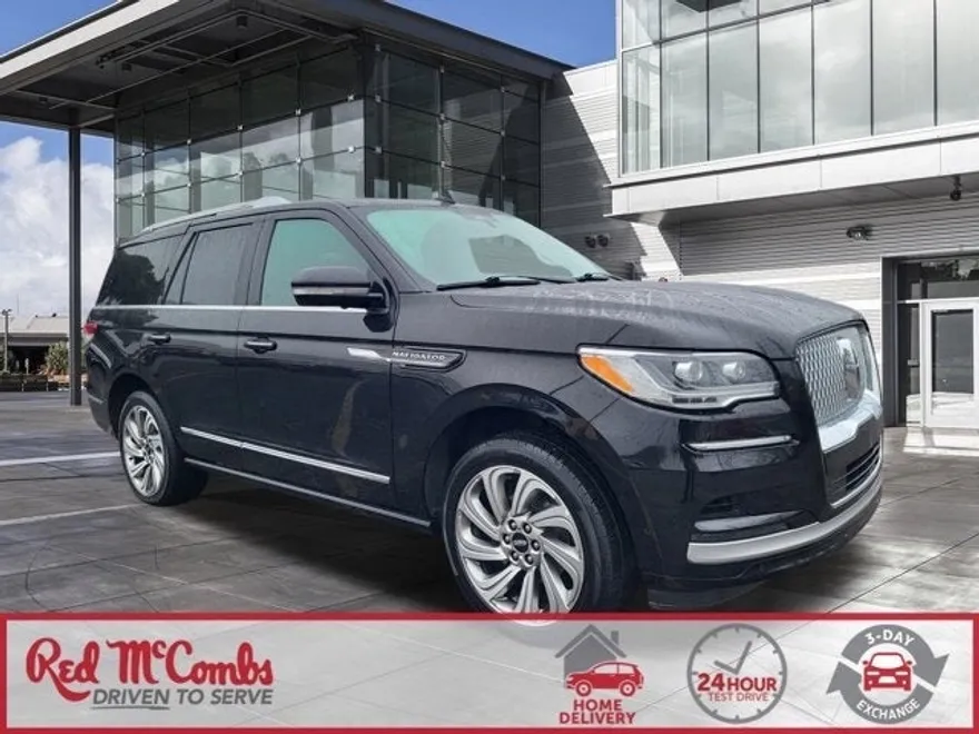2022 Lincoln Navigator Reserve photo 1