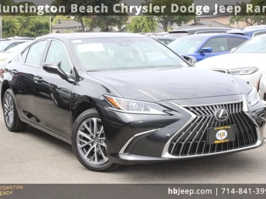 2025 Lexus ES 350 photo 1