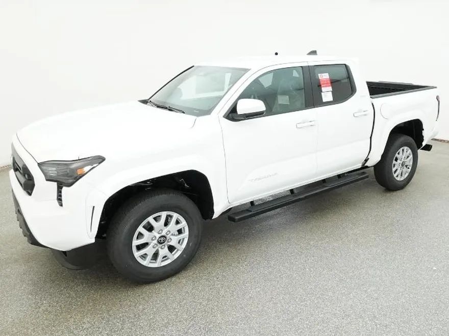 2025 Toyota Tacoma SR5 Double Cab photo 1