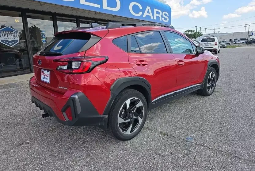 2024 Subaru Crosstrek Limited photo 1