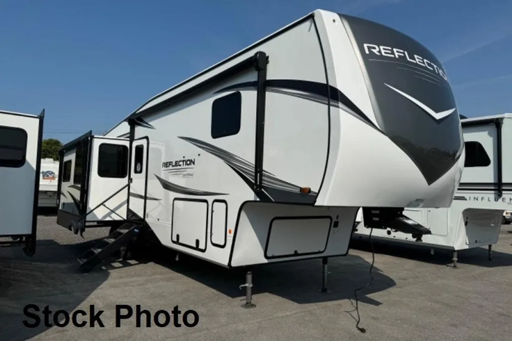 2026 Grand Design Recreational Reflection Narrow Body photo 1