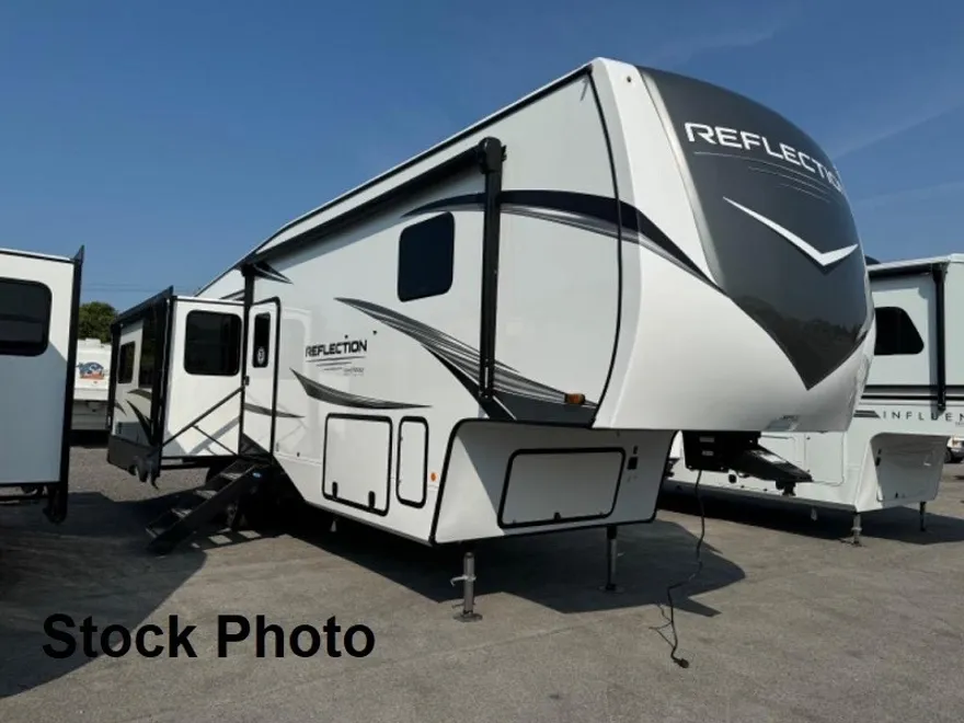 2026 Grand Design Recreational Reflection Narrow Body photo 1