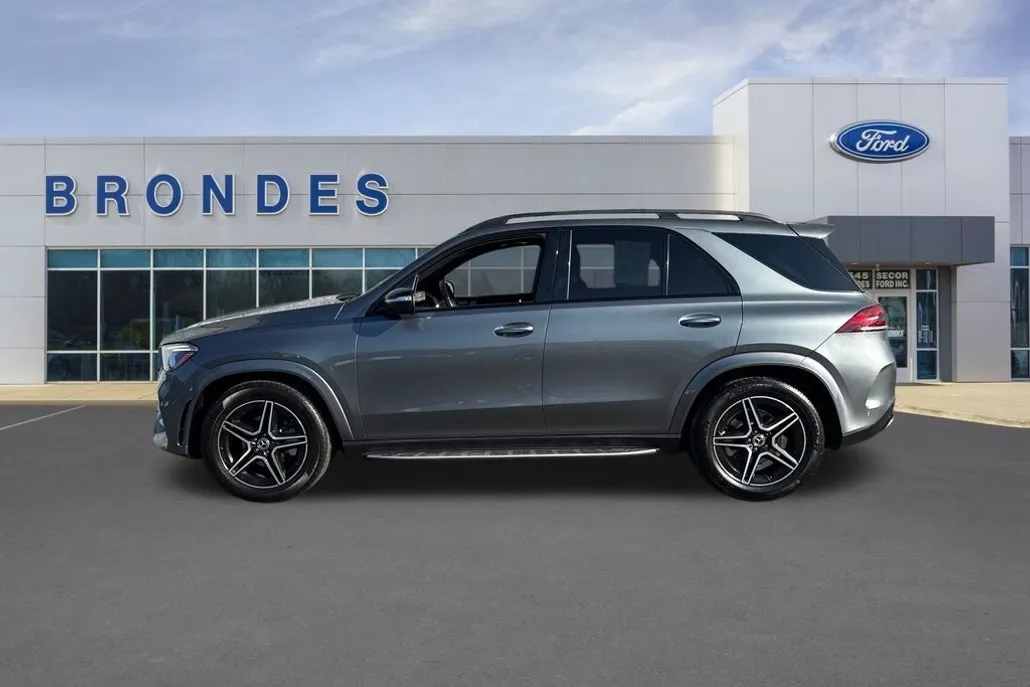 2022 Mercedes Benz GLE 350 4MATIC photo 1