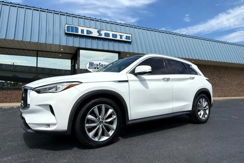 2019 Infiniti QX50 Luxe photo 1
