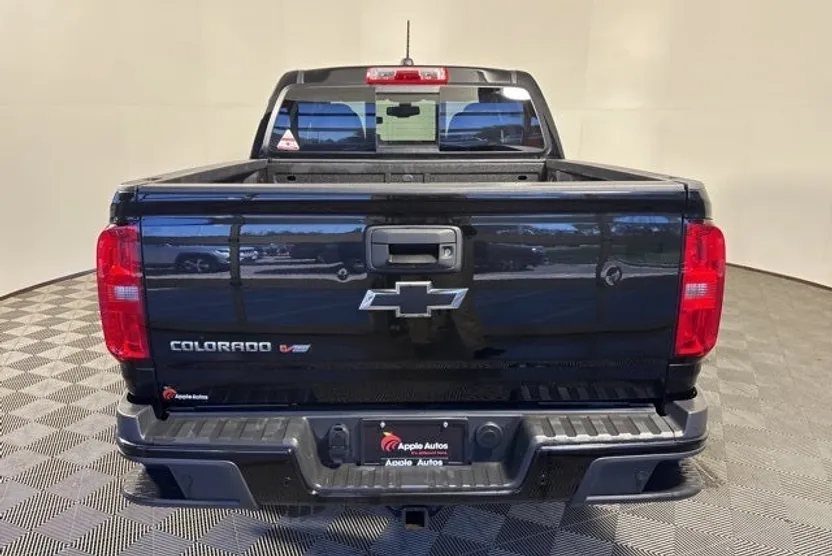 2019 Chevrolet Colorado Z71 photo 1