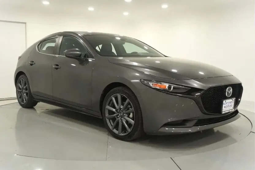 2023 Mazda Mazda3 Preferred Hatchback photo 1