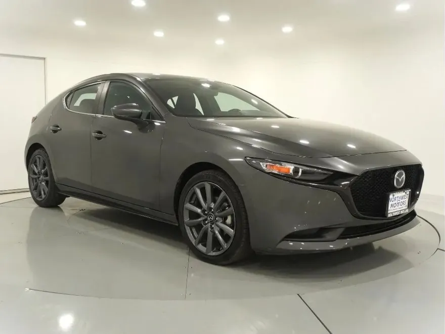 2023 Mazda Mazda3 Preferred Hatchback photo 1