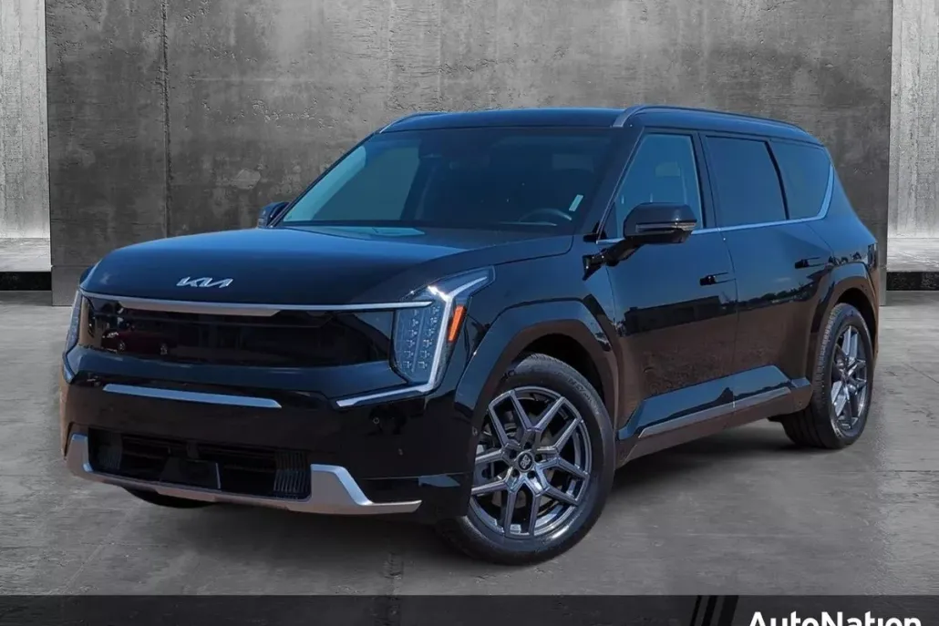 2024 Kia EV9 Land AWD photo 1
