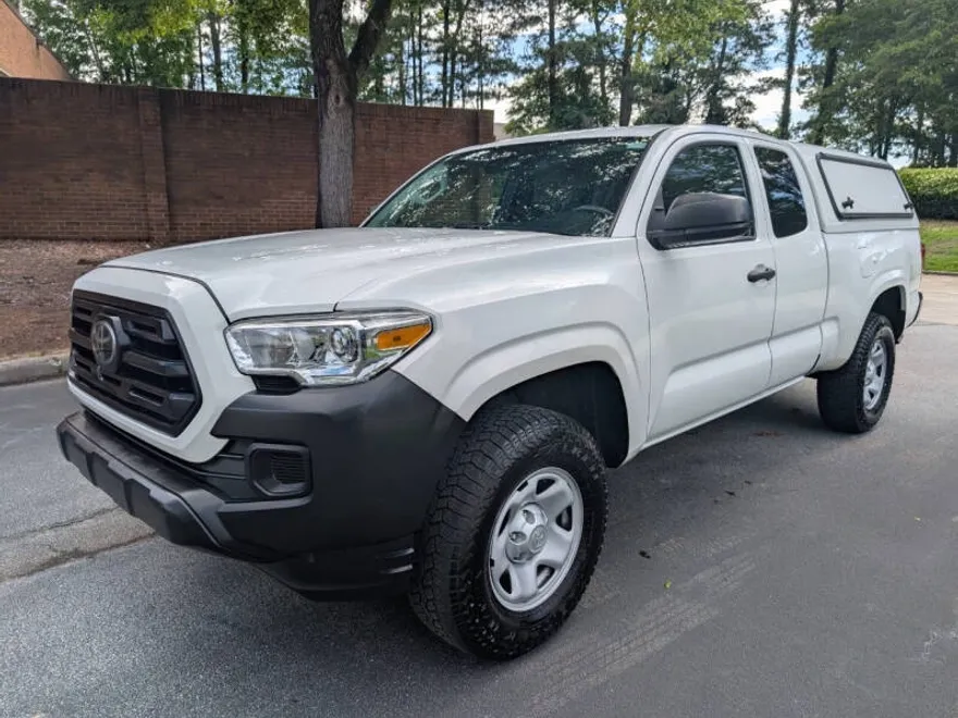 2019 Toyota Tacoma SR photo 1