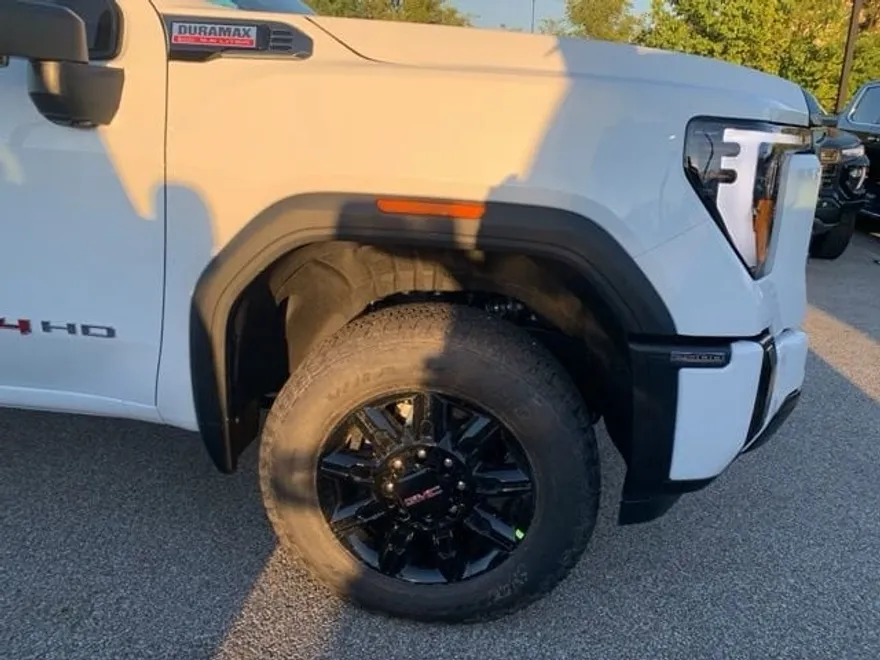 2026 Gmc Sierra 2500 HD AT4 photo 1