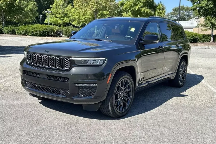 2024 Jeep Grand Cherokee L Summit Reserve photo 1