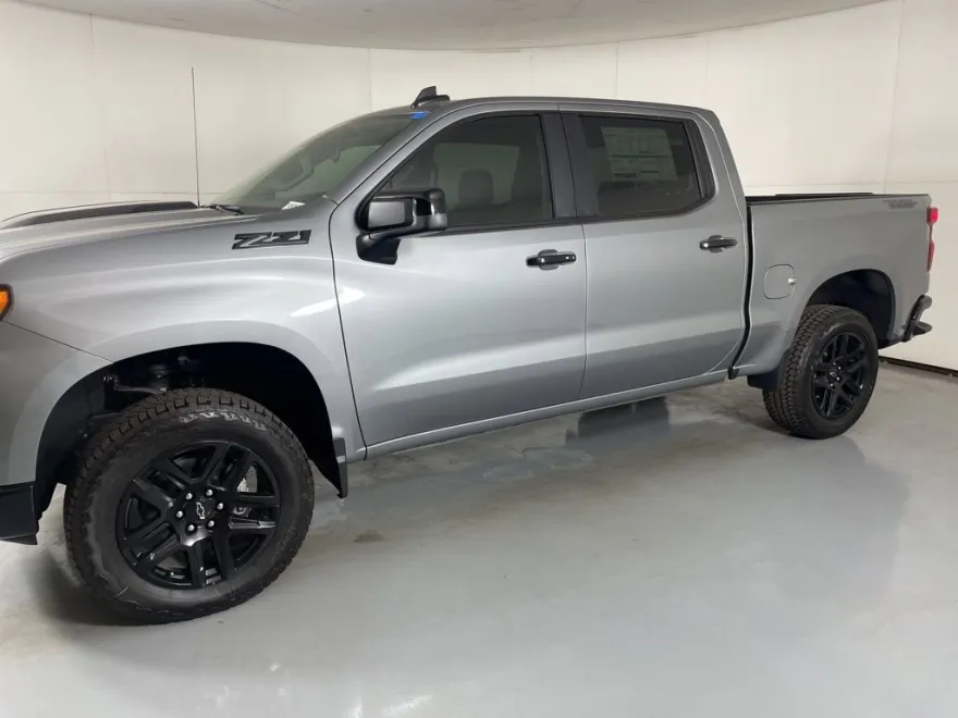 2026 Chevrolet Silverado 1500 LT Trail Boss photo 1