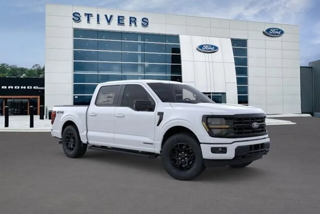 2025 Ford F-150 XLT photo 1
