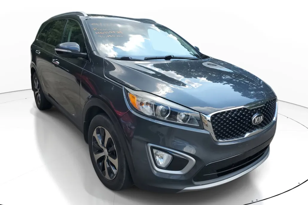 2017 Kia Sorento EX photo 1