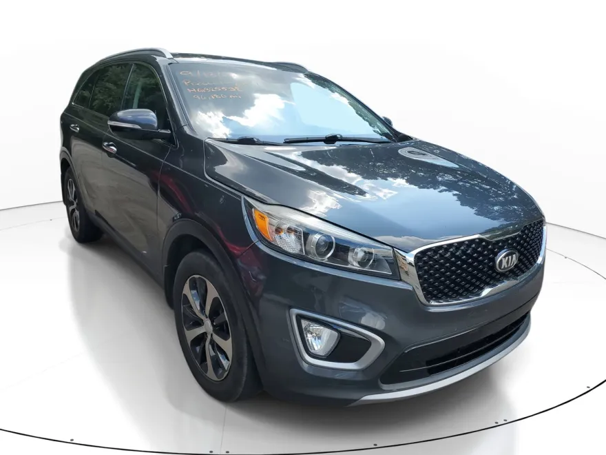 2017 Kia Sorento EX photo 1