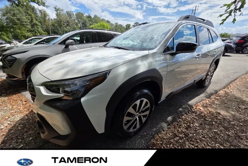 2025 Subaru Outback Premium photo 1