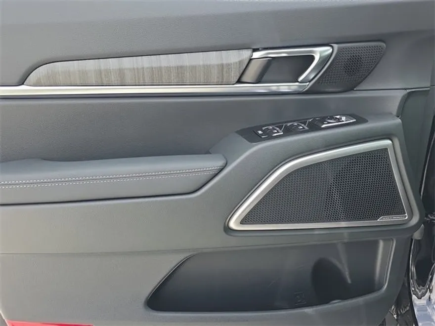 2025 Kia Telluride EX photo 5