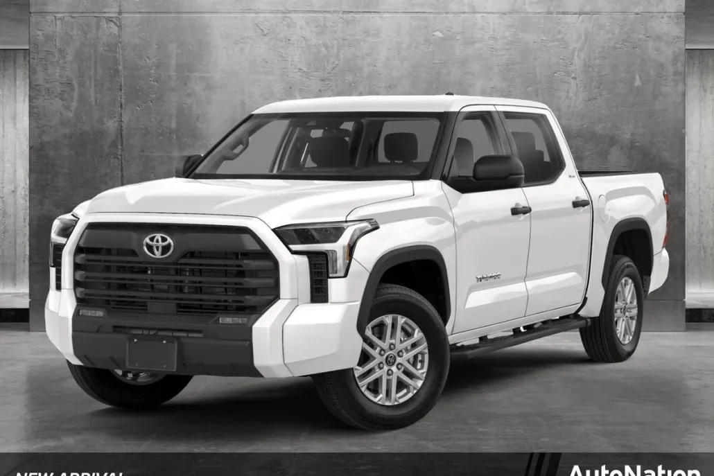 2024 Toyota Tundra SR5 photo 1