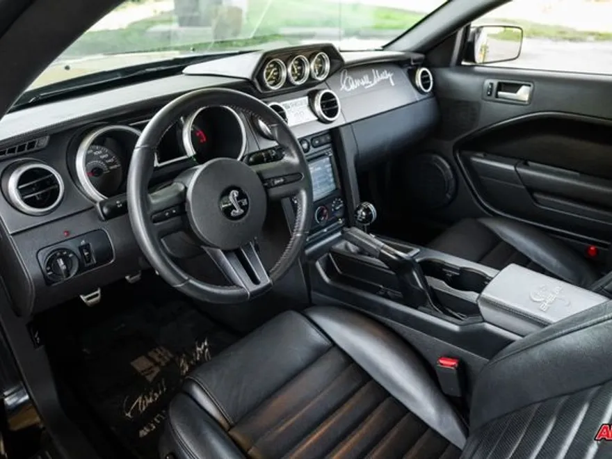 2007 Ford Mustang Shelby GT500 photo 1