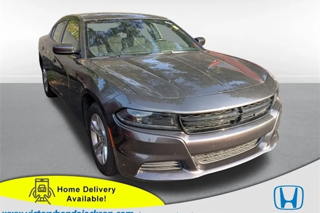 2022 Dodge Charger SXT photo 1