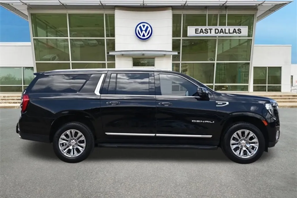 2022 Gmc Yukon XL Denali photo 1