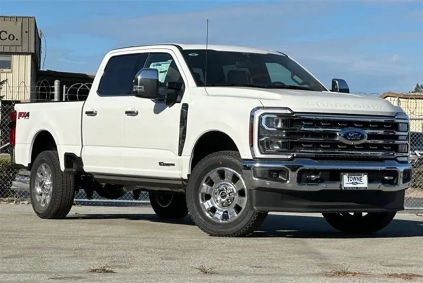 2024 Ford F-250 Lariat photo 1