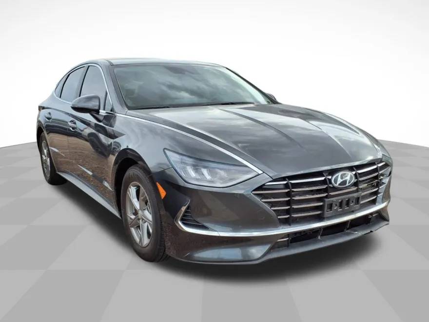 2023 Hyundai Sonata SE photo 1