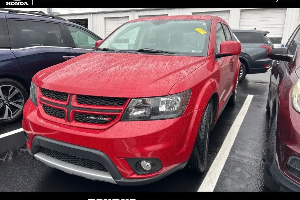 2016 Dodge Journey R/T photo 1