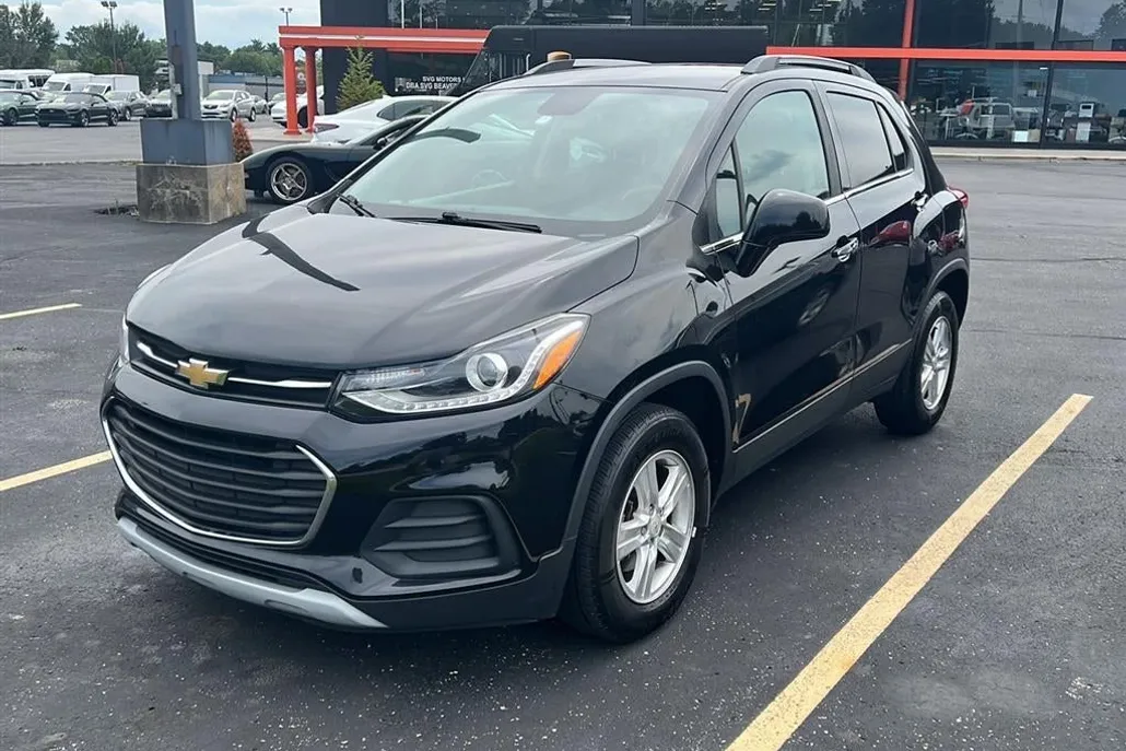 2019 Chevrolet Trax LT photo 1