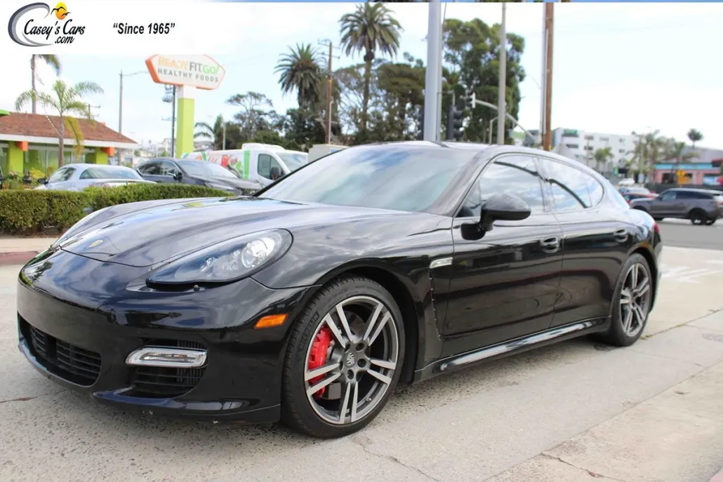 2012 Porsche Panamera Turbo photo 1