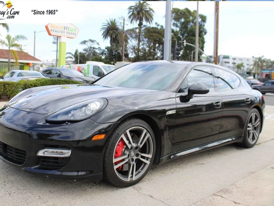 2012 Porsche Panamera Turbo photo 1