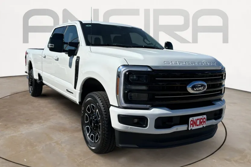 2026 Ford F-350 Platinum photo 1