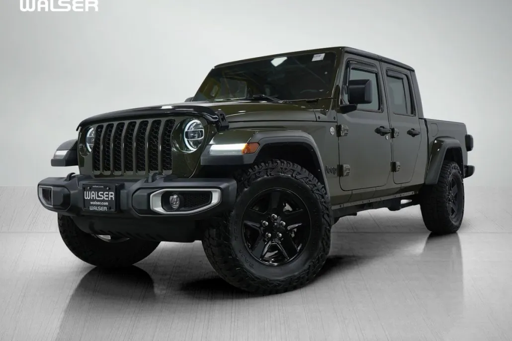 2021 Jeep Gladiator Sport photo 1