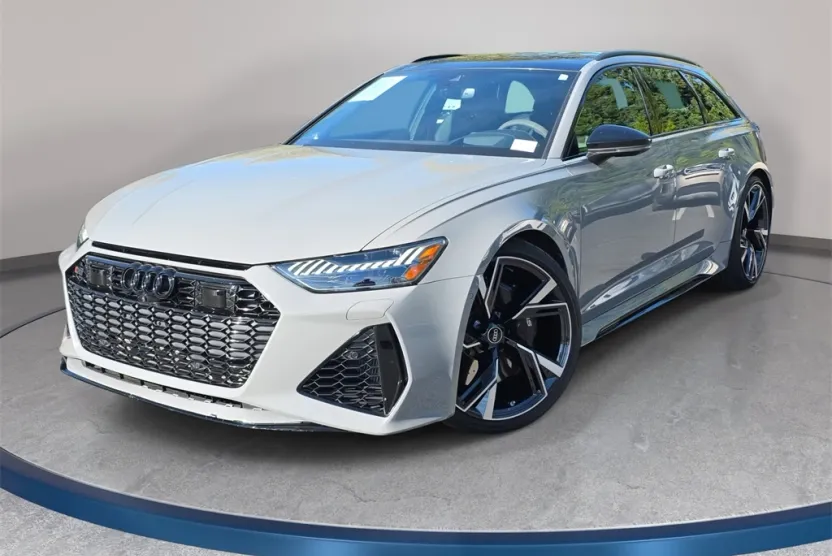 2022 Audi RS 6 Avant Base photo 1