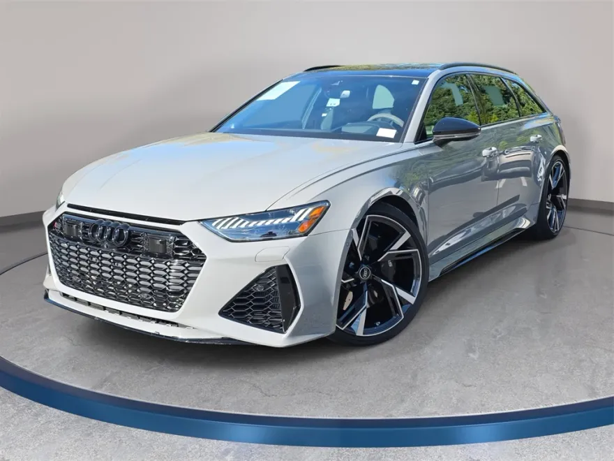 2022 Audi RS 6 Avant Base photo 1