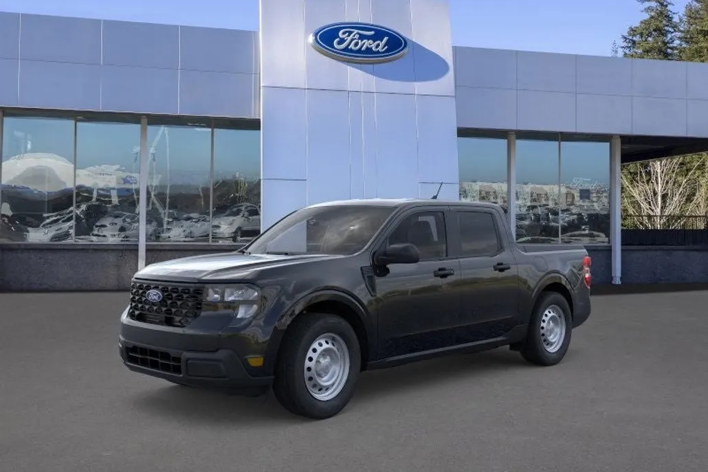 2025 Ford Maverick XL photo 1