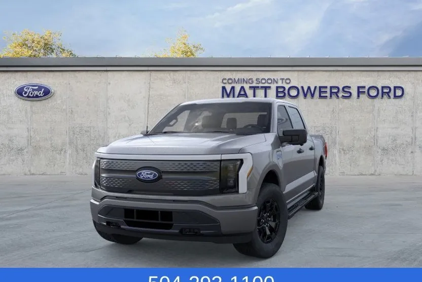 2025 Ford F-150 Lightning XLT photo 1