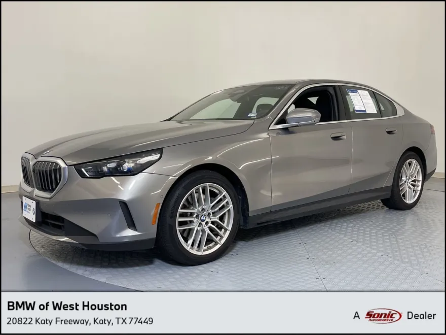 2024 Bmw 530i photo 1