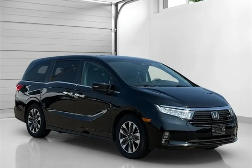 2024 Honda Odyssey EX-L photo 1
