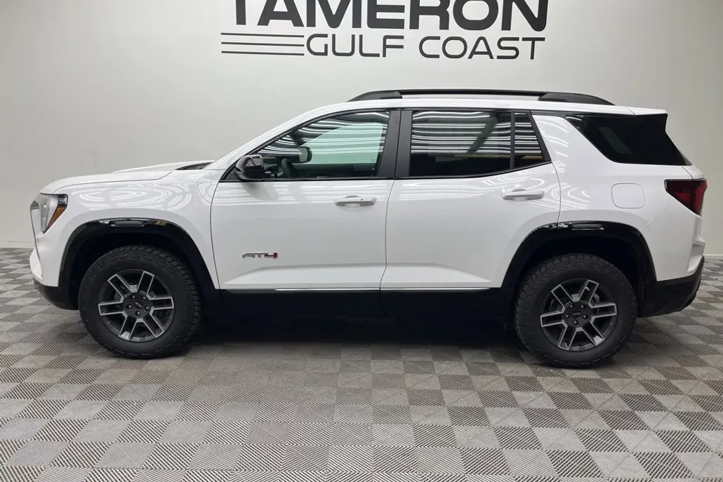 2026 Gmc Terrain AT4 photo 1
