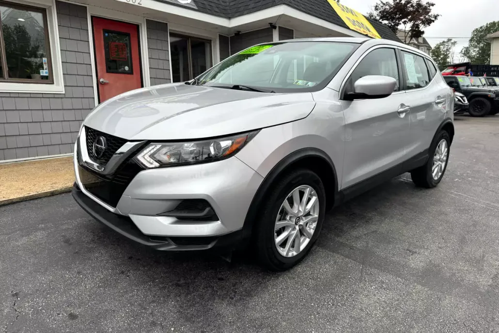 2021 Nissan Rogue Sport S photo 1