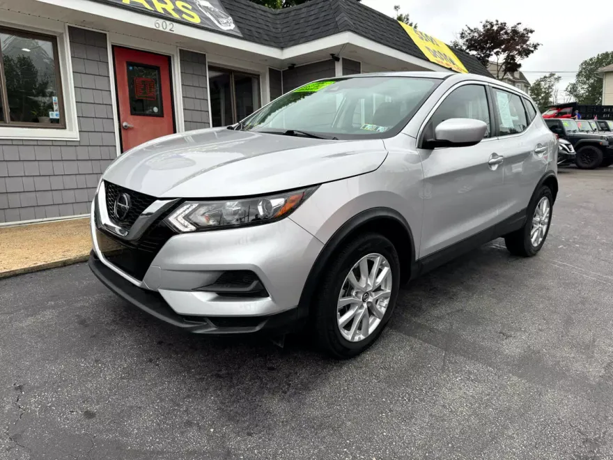 2021 Nissan Rogue Sport S photo 1