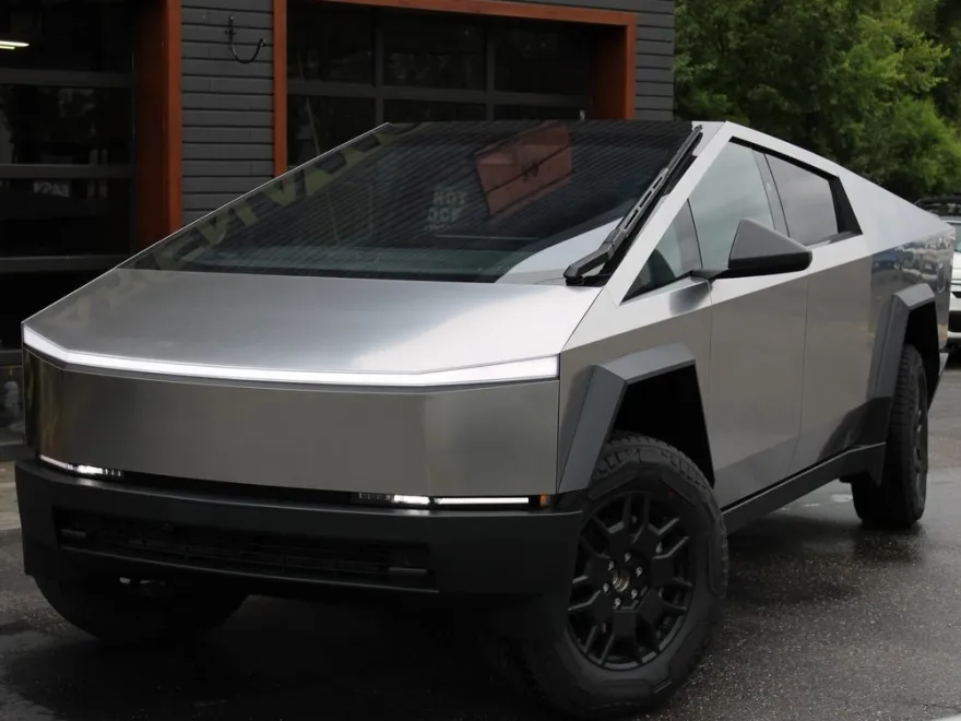 2024 Tesla Cybertruck Cyberbeast photo 1