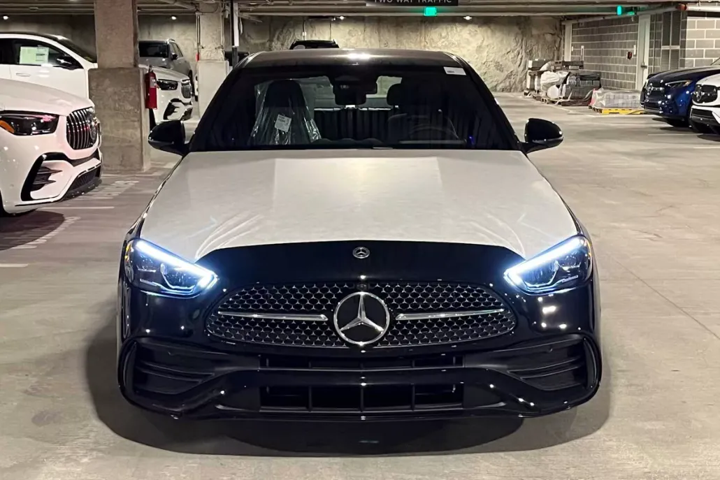 2025 Mercedes Benz C 300 4MATIC photo 1